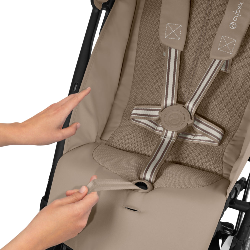 Cybex klapvogn Libelle Magic Black